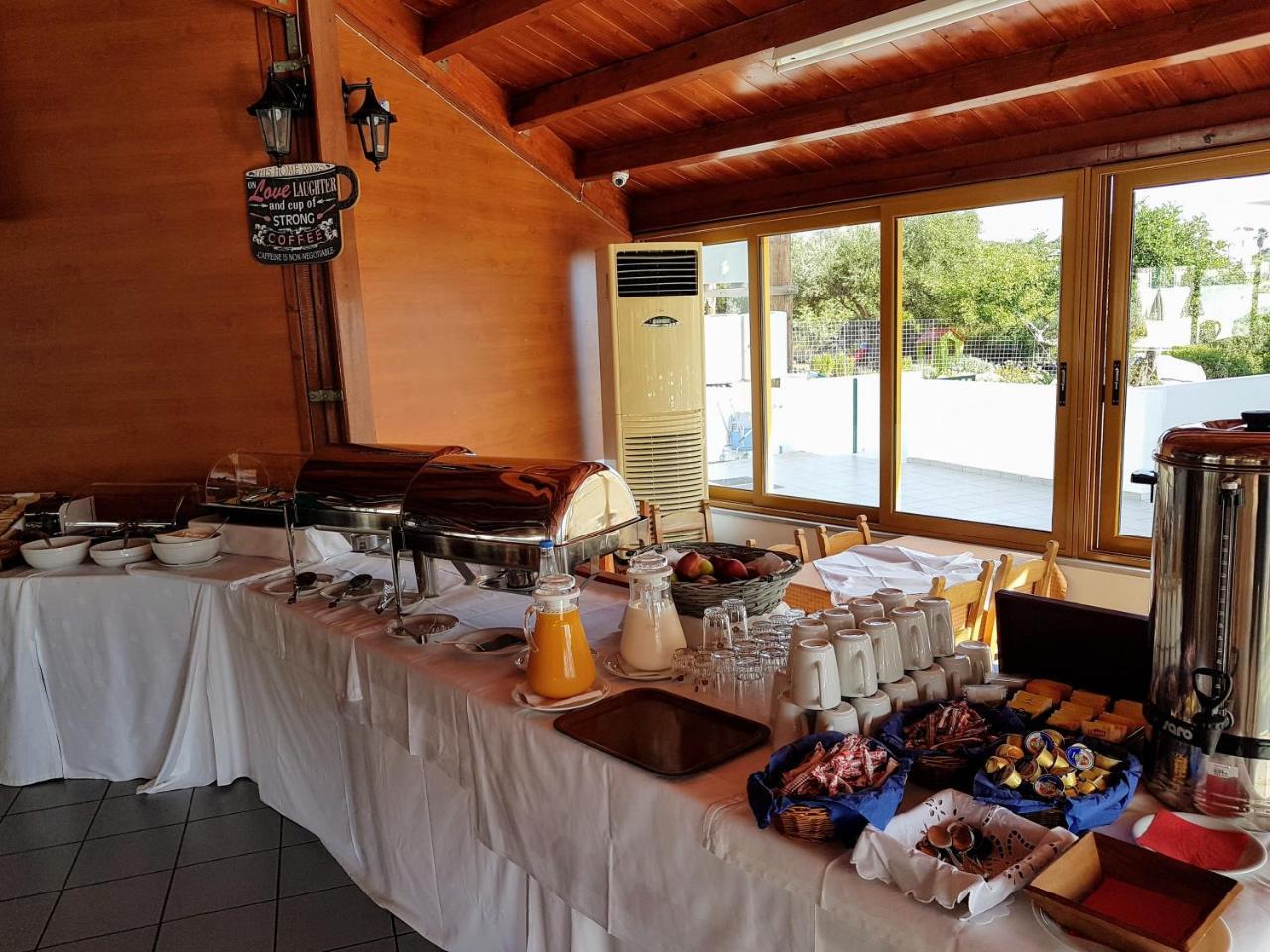 Camari Garden Hotel Apartments Gerani Chanion Esterno foto