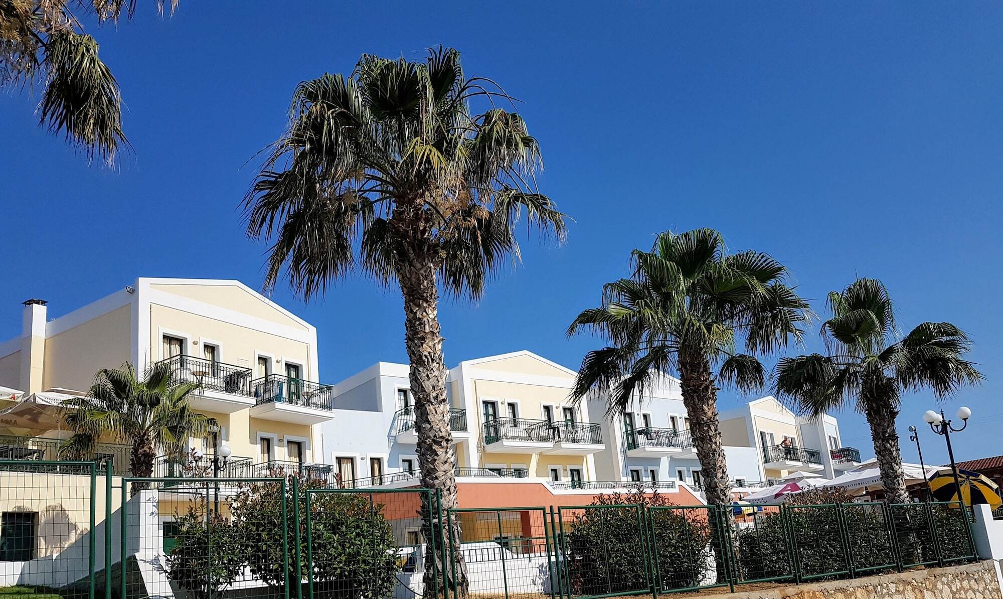 Camari Garden Hotel Apartments Gerani Chanion Esterno foto
